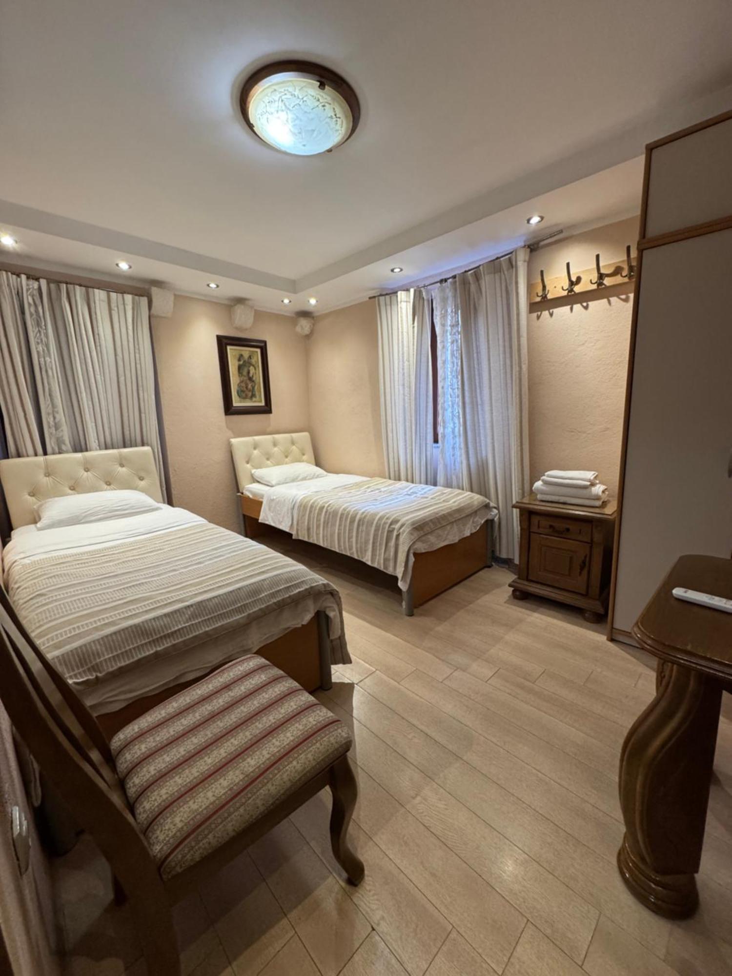 Vita Mundo Hotel コトル エクステリア 写真