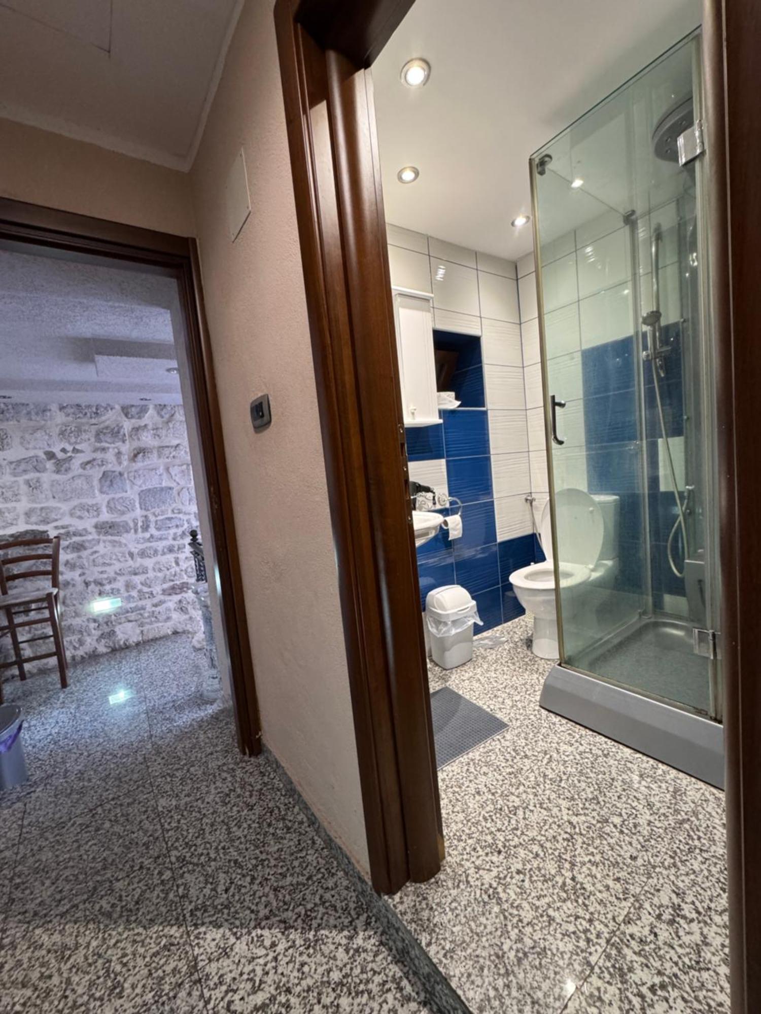 Vita Mundo Hotel コトル エクステリア 写真